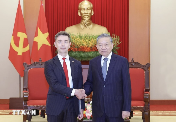 Tổng Bí thư: Việt Nam - EU cần đưa quan hệ lên tầm cao mới, thực chất và hiệu quả hơn- Ảnh 1. Tổng Bí thư: Việt Nam - EU cần đưa quan hệ lên tầm cao mới, thực chất và hiệu quả hơn- Ảnh 1.