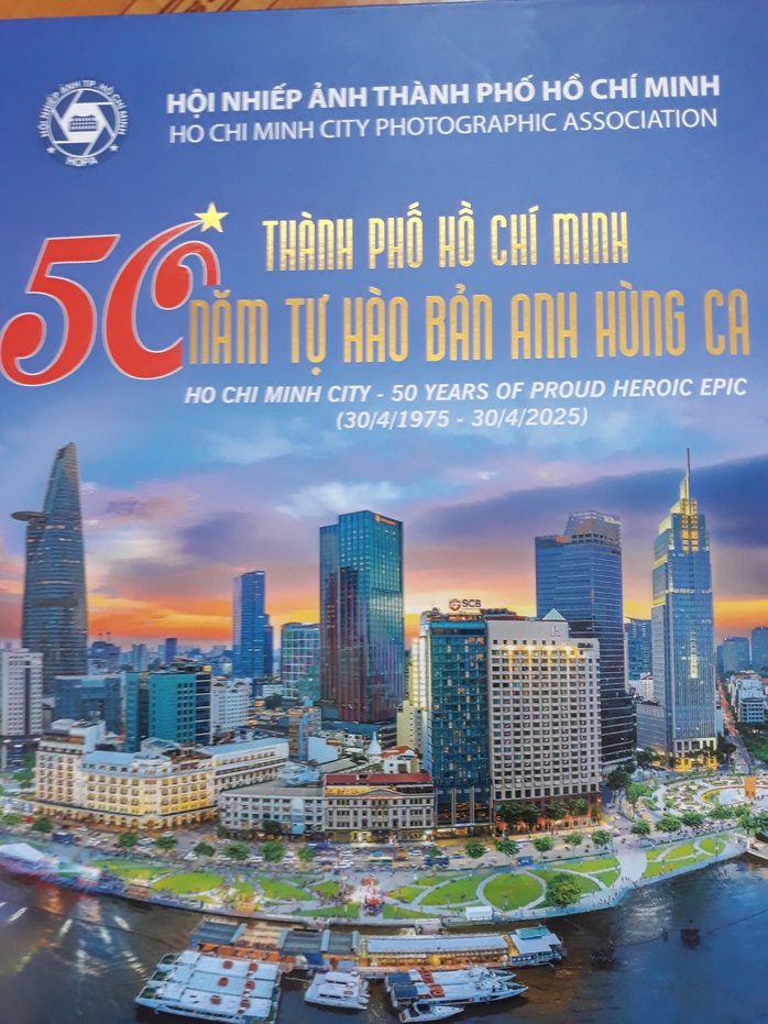 TP HCM - 50 năm tự hào qua lăng kính nhiếp ảnh- Ảnh 1. TP HCM - 50 năm tự hào qua lăng kính nhiếp ảnh- Ảnh 1.