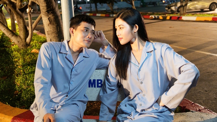 Quang Sự hóa sát thủ hàng loạt tên "bóng ma"- Ảnh 3. Quang Sự hóa sát thủ hàng loạt tên "bóng ma"- Ảnh 3.