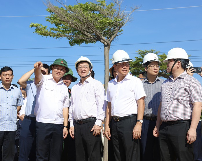 Ban Tuyên giáo và Dân vận Trung ương làm việc với Ninh Thuận về dự án điện hạt nhân- Ảnh 4. Ban Tuyên giáo và Dân vận Trung ương làm việc với Ninh Thuận về dự án điện hạt nhân- Ảnh 4.