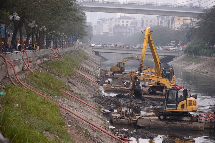 Cấp bách xử lý ô nhiễm không khí tại đô thị lớn - Ảnh 1. Cấp bách xử lý ô nhiễm không khí tại đô thị lớn - Ảnh 1.