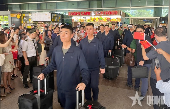 Lực lượng Quân giải phóng nhân dân Trung Quốc đến TP HCM tham gia diễu binh, diễu hành- Ảnh 1. Lực lượng Quân giải phóng nhân dân Trung Quốc đến TP HCM tham gia diễu binh, diễu hành- Ảnh 1.