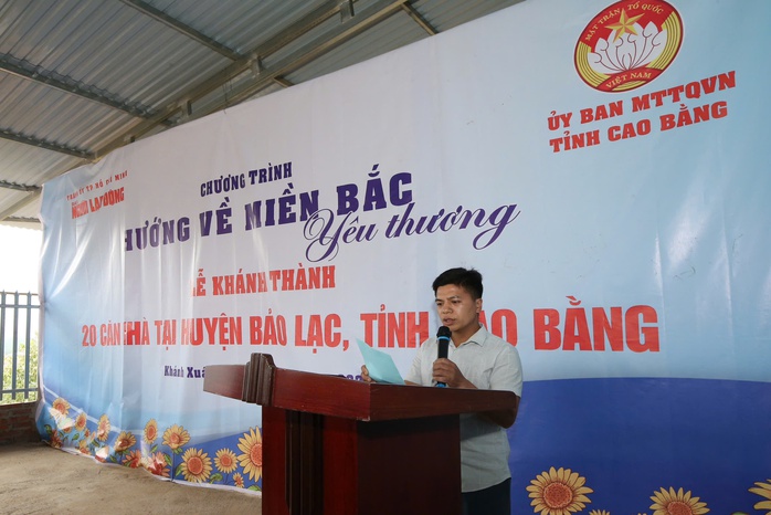 Khánh thành 20 căn nhà bạn đọc Báo Người Lao Động hỗ trợ người dân Cao Bằng bị ảnh hưởng bão Yagi- Ảnh 14. Khánh thành 20 căn nhà bạn đọc Báo Người Lao Động hỗ trợ người dân Cao Bằng bị ảnh hưởng bão Yagi- Ảnh 14.