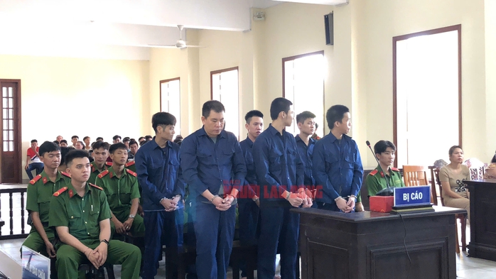 Cần Thơ: Tuyên 2 án tử hình vụ nhóm thanh niên đánh nhầm người dẫn đến tử vong - Ảnh 1.