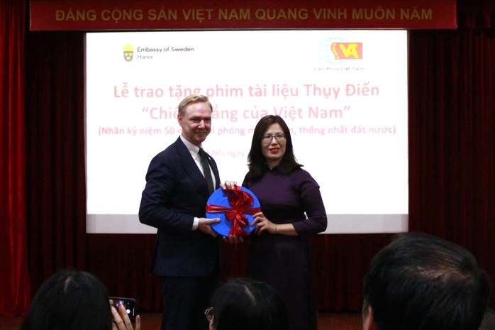 Bất ngờ tìm thấy bộ phim tài liệu Thụy Điển về chiến thắng 30-4 - Ảnh 9.
