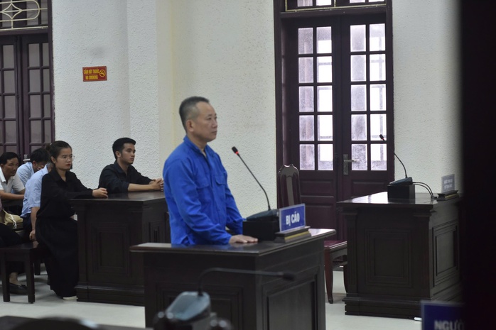 Tuyên tử hình người đâm chết 2 người trong quán karaoke vì ghen tuông - Ảnh 1.