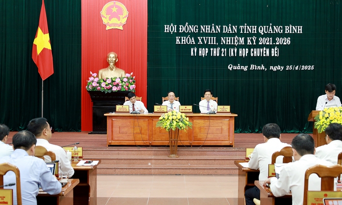 Kỳ họp lịch sử tại Quảng Bình trước thềm hợp nhất với Quảng Trị- Ảnh 1.