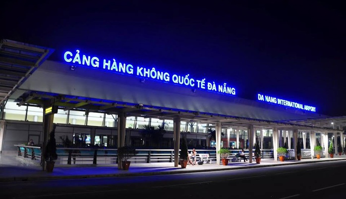 Chiếu đèn laze vào máy bay ở Quảng Nam – Đà Nẵng: Đáng báo động- Ảnh 1. Chiếu đèn laze vào máy bay ở Quảng Nam – Đà Nẵng: Đáng báo động- Ảnh 1.