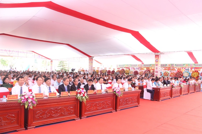 Duy Xuyên long trọng tổ chức lễ kỷ niệm 50 năm giải phóng quê hương- Ảnh 2. Duy Xuyên long trọng tổ chức lễ kỷ niệm 50 năm giải phóng quê hương- Ảnh 2.