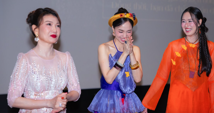 Đinh Ngọc Diệp giải thích lý do làm NSND Mỹ Uyên trật xương sườn- Ảnh 5. Đinh Ngọc Diệp giải thích lý do làm NSND Mỹ Uyên trật xương sườn- Ảnh 5.