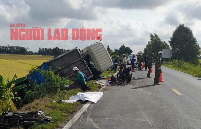 Trên đường về quê, 4 người bị xe tải chở rác tông thương vong tại Long An - Ảnh 3.