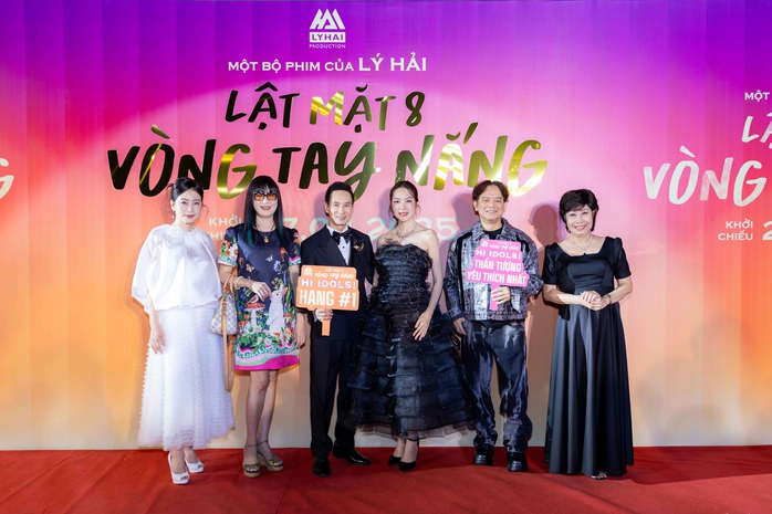 Lý Hải – Minh Hà đẹp đôi bên 4 con - Ảnh 9.