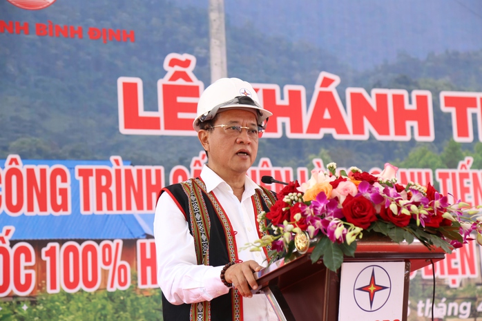 Canh Tiến – làng cuối cùng của tỉnh Bình Định đã được cấp điện lưới quốc gia- Ảnh 2. Canh Tiến – làng cuối cùng của tỉnh Bình Định đã được cấp điện lưới quốc gia- Ảnh 2.