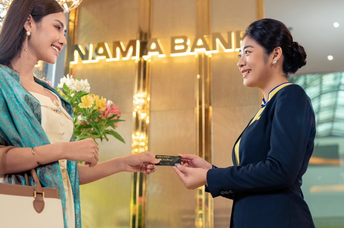 Ngân hàng tung ưu đãi dịp Kỷ niệm 50 năm Ngày Giải phóng miền Nam, thống nhất đất nước- Ảnh 1. Ngân hàng tung ưu đãi dịp Kỷ niệm 50 năm Ngày Giải phóng miền Nam, thống nhất đất nước- Ảnh 1.