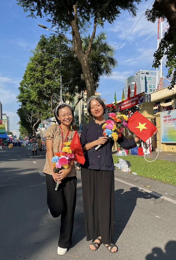 Thúy Ngân, Ninh Dương Lan Ngọc… rạng rỡ khoe ảnh tổng duyệt - Ảnh 11.