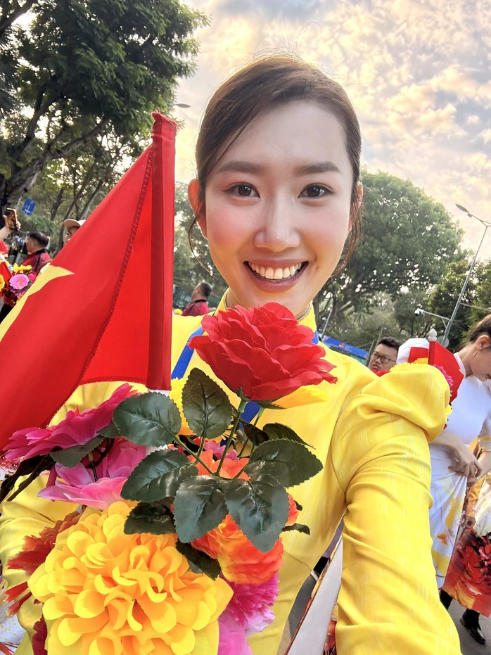 Thúy Ngân, Ninh Dương Lan Ngọc… rạng rỡ khoe ảnh tổng duyệt - Ảnh 7.