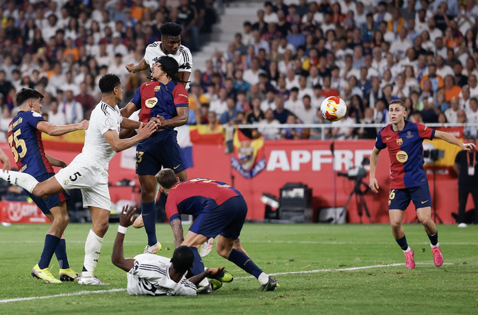 Barcelona đoạt Cúp Nhà vua: Chiến thắng của bóng đá và sự xấu xí của Real Madrid - Ảnh 4.