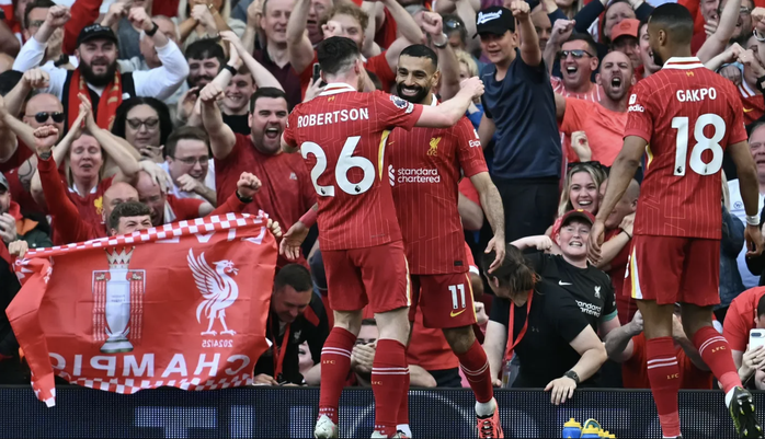 Liverpool đăng quang sớm 4 vòng, HLV Slot đạt kỳ tích - Ảnh 3. Liverpool đăng quang sớm 4 vòng, HLV Slot đạt kỳ tích - Ảnh 3.