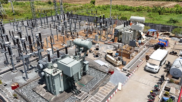 EVNSPC tiếp tục đóng điện thêm 4 công trình 110kV chào mừng 50 năm Ngày Giải phóng miền Nam- Ảnh 4. EVNSPC tiếp tục đóng điện thêm 4 công trình 110kV chào mừng 50 năm Ngày Giải phóng miền Nam- Ảnh 4.