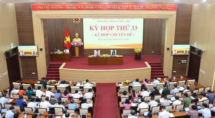 Tnh Quảng Ngãi rộng thứ 5 cả nước sáp nhập, có 2 sân bay- Ảnh 1. Tnh Quảng Ngãi rộng thứ 5 cả nước sáp nhập, có 2 sân bay- Ảnh 1.