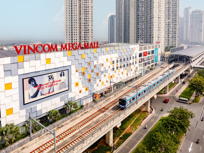 Vui hết nấc, ăn hết mình, chơi hết lễ với “vũ trụ trải nghiệm” Vincom- Ảnh 4. Vui hết nấc, ăn hết mình, chơi hết lễ với “vũ trụ trải nghiệm” Vincom- Ảnh 4.