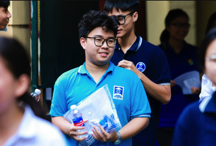Hơn 1,1 triệu thí sinh đăng ký dự thi tốt nghiệp THPT 2025- Ảnh 1. Hơn 1,1 triệu thí sinh đăng ký dự thi tốt nghiệp THPT 2025- Ảnh 1.