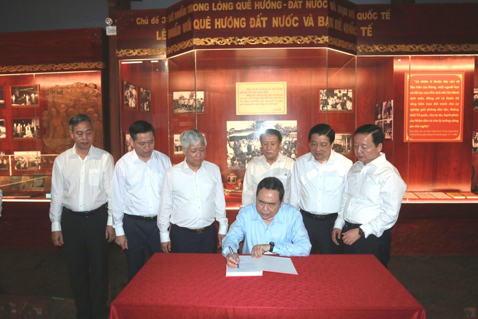 Khánh thành Khu lưu niệm Tổng Bí thư Lê Duẩn - Ảnh 3.