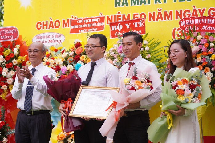 Ấn tượng triển lãm Quốc kỳ độc đáo- Ảnh 3.