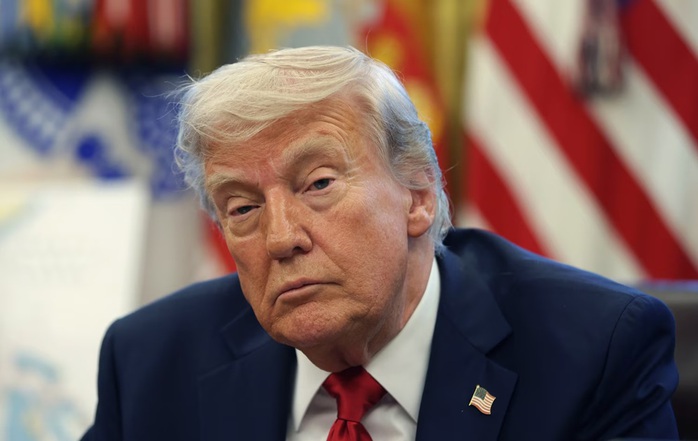 Tin không vui cho Tổng thống Donald Trump nhân 100 ngày cầm quyền- Ảnh 1. Tin không vui cho Tổng thống Donald Trump nhân 100 ngày cầm quyền- Ảnh 1.