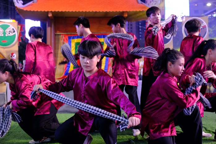 "Âm sắc phương Nam" - Những thanh âm nồng nàn chào mừng 50 năm thống nhất đất nước- Ảnh 3. "Âm sắc phương Nam" - Những thanh âm nồng nàn chào mừng 50 năm thống nhất đất nước- Ảnh 3.