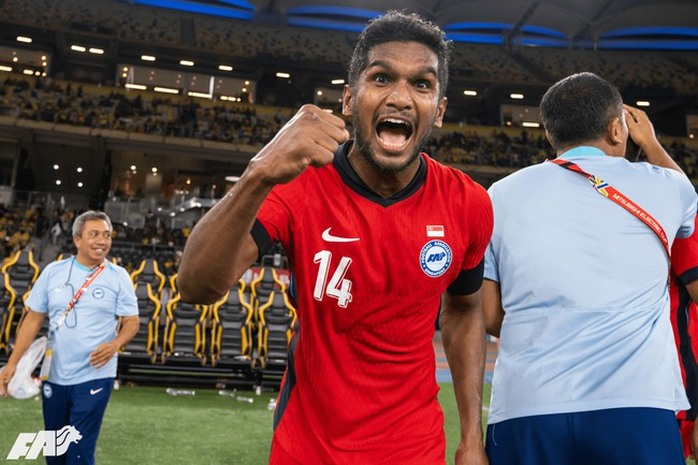 Nhà vô địch AFF Cup, đang thi đấu đỉnh cao bất ngờ thành Phó Chủ tịch LĐBĐ Singapore- Ảnh 2. Nhà vô địch AFF Cup, đang thi đấu đỉnh cao bất ngờ thành Phó Chủ tịch LĐBĐ Singapore- Ảnh 2.