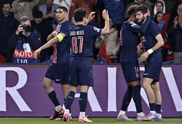Arsenal đại chiến Paris Saint-Germain: Cho lần đầu tiên- Ảnh 3. Arsenal đại chiến Paris Saint-Germain: Cho lần đầu tiên- Ảnh 3.