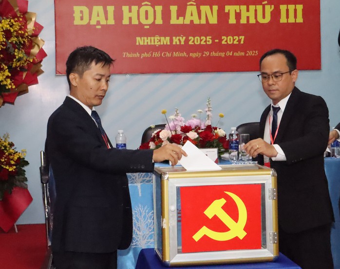 Xây dựng chế độ đãi ngộ hợp lý để giữ chân người lao động- Ảnh 1. Xây dựng chế độ đãi ngộ hợp lý để giữ chân người lao động- Ảnh 1.