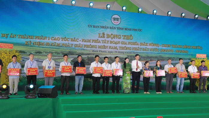 Bình Phước động thổ dự án lớn nhất từ trước tới nay - Ảnh 5.