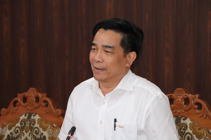 Bí thư, Chủ tịch Quảng Nam dự thưởng "nóng" 300 triệu cho 2 anh em sinh đôi - Ảnh 9.