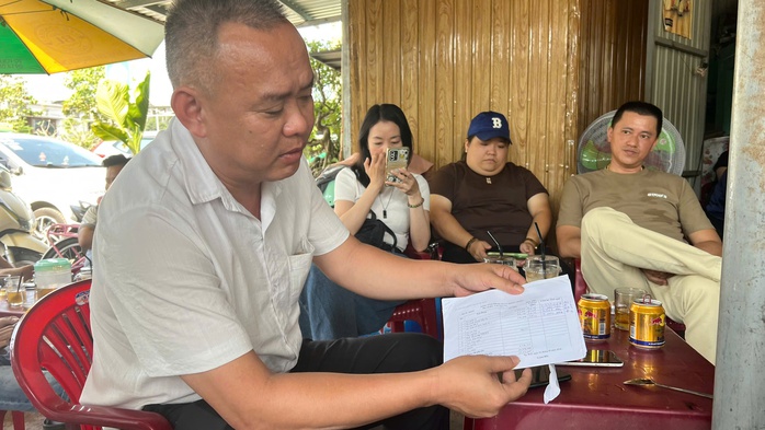 Đại diện Tập đoàn Mai Linh hứa gì khi làm việc với người lao động bị nợ tiền?- Ảnh 1. Đại diện Tập đoàn Mai Linh hứa gì khi làm việc với người lao động bị nợ tiền?- Ảnh 1.
