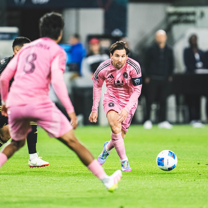 Messi im lặng, Inter Miami thất bại ở tứ kết châu lục- Ảnh 1. Messi im lặng, Inter Miami thất bại ở tứ kết châu lục- Ảnh 1.