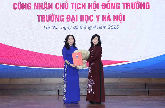 Trường Đại học Y Hà Nội có nữ Chủ tịch Hội đồng- Ảnh 1. Trường Đại học Y Hà Nội có nữ Chủ tịch Hội đồng- Ảnh 1.