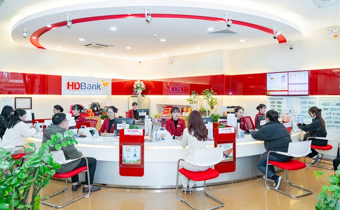 HDBank công bố tài liệu ĐHCĐ 2025, kế hoạch lợi nhuận trên 21.000 tỷ đồng- Ảnh 1. HDBank công bố tài liệu ĐHCĐ 2025, kế hoạch lợi nhuận trên 21.000 tỷ đồng- Ảnh 1.