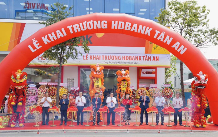 Chính thức khai trương chi nhánh HDBank Tân An tại số 206-208 Hùng Vương, phường 6, TP. Tân An, tỉnh Long An Chính thức khai trương chi nhánh HDBank Tân An tại số 206-208 Hùng Vương, phường 6, TP. Tân An, tỉnh Long An
