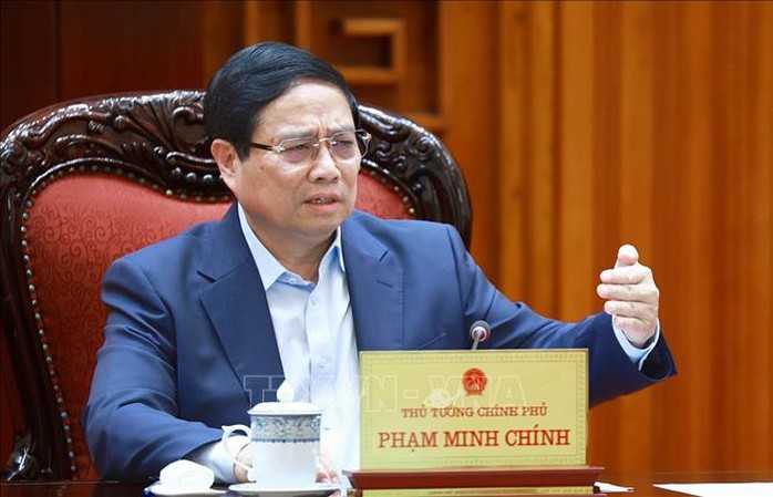 Thủ tướng chủ trì họp về việc Mỹ áp thuế 46% với hàng hoá Việt Nam- Ảnh 1. Thủ tướng chủ trì họp về việc Mỹ áp thuế 46% với hàng hoá Việt Nam- Ảnh 1.