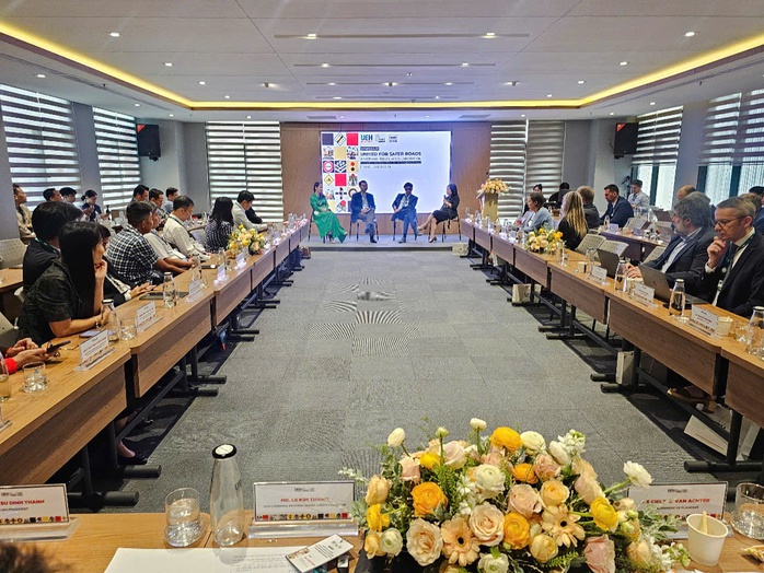 Chuyên gia Bỉ nêu giải pháp giảm tai nạn giao thông tại Việt Nam- Ảnh 1. Chuyên gia Bỉ nêu giải pháp giảm tai nạn giao thông tại Việt Nam- Ảnh 1.