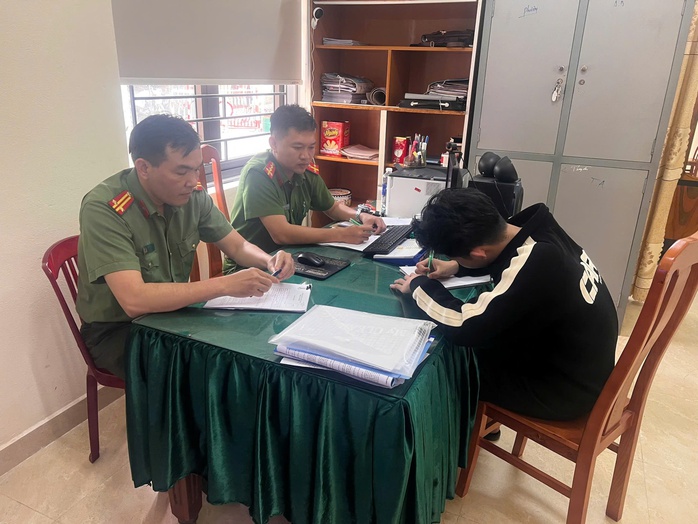 Công an Quảng Nam thông tin về vụ việc "gây sốc" lan truyền trên mạng xã hội- Ảnh 2. Công an Quảng Nam thông tin về vụ việc "gây sốc" lan truyền trên mạng xã hội- Ảnh 2.