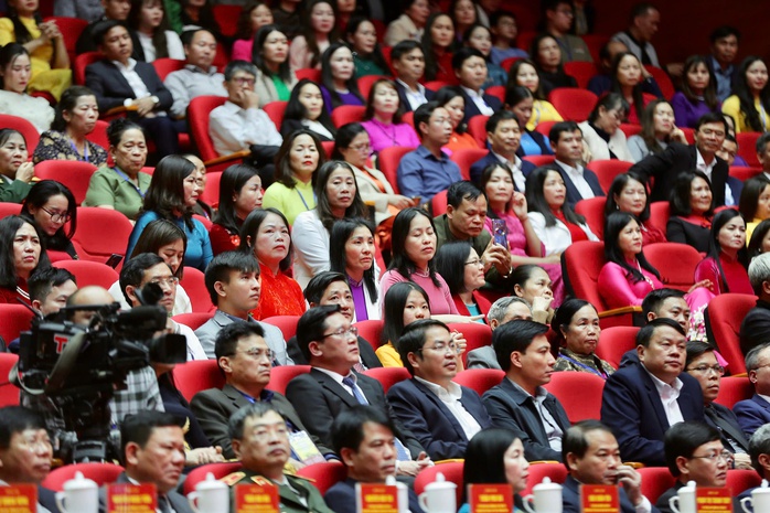 Bản hùng ca bất tử 60 năm Hàm Rồng chiến thắng- Ảnh 7. Bản hùng ca bất tử 60 năm Hàm Rồng chiến thắng- Ảnh 7.