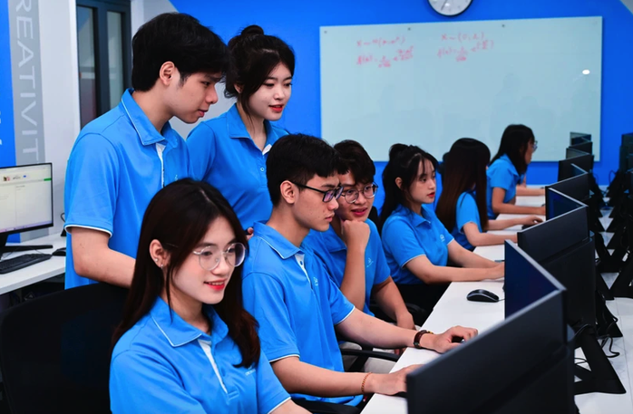 Trường ĐH tung học bổng "khủng" để "hút" thí sinh - Ảnh 6.