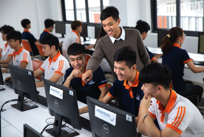 Trường ĐH tung học bổng "khủng" để "hút" thí sinh - Ảnh 5.