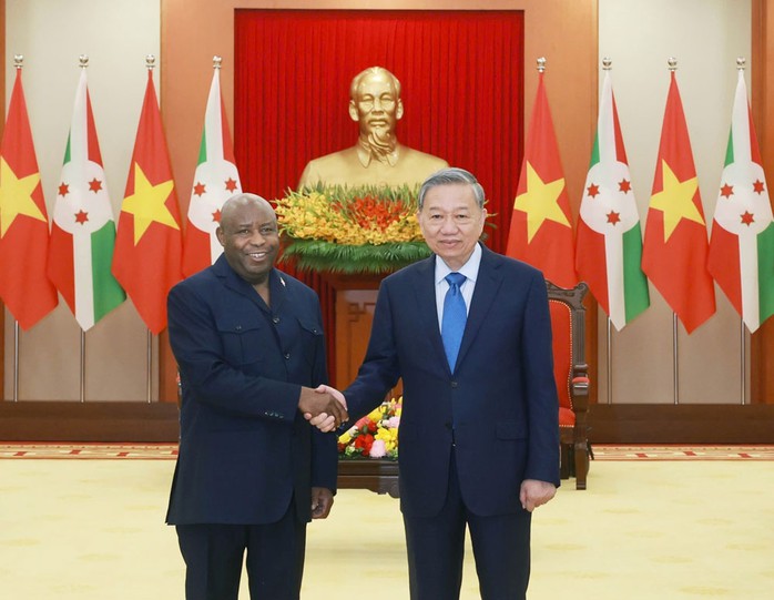 Tổng Bí thư Tô Lâm tiếp Tổng thống nước Cộng hòa Burundi Évariste Ndayishimiye Tổng Bí thư Tô Lâm tiếp Tổng thống nước Cộng hòa Burundi Évariste Ndayishimiye