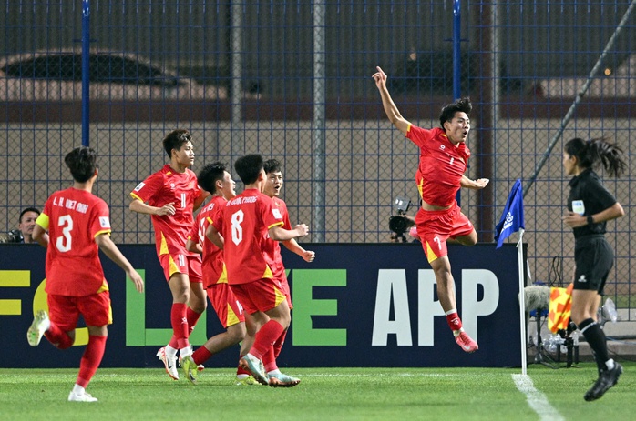 U17 Việt Nam khởi đầu thuận lợi trước Úc- Ảnh 2. U17 Việt Nam khởi đầu thuận lợi trước Úc- Ảnh 2.