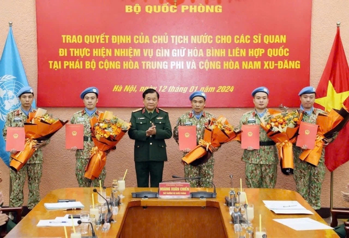 Cuộc thi viết "Chủ quyền quốc gia bất khả xâm phạm": Sứ giả hòa bình- Ảnh 2. Cuộc thi viết "Chủ quyền quốc gia bất khả xâm phạm": Sứ giả hòa bình- Ảnh 2.