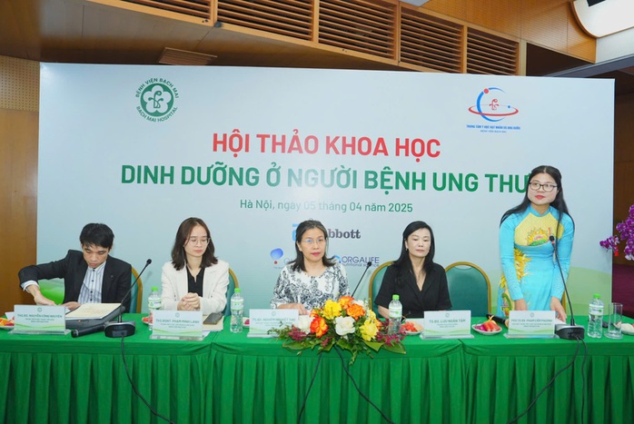 Suy kiệt sau khi ăn thực dưỡng, uống thực phẩm chức năng chữa ung thư- Ảnh 2. Suy kiệt sau khi ăn thực dưỡng, uống thực phẩm chức năng chữa ung thư- Ảnh 2.
